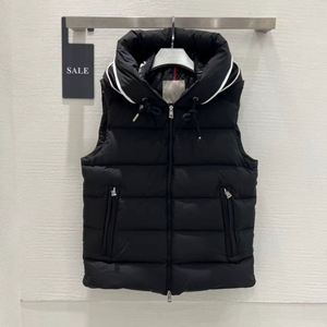 Gilet matelassé à capuche confortable pour homme, grande taille, coupe-vent décontracté, sans manches, design uni, automne-hiver - Product Image 2