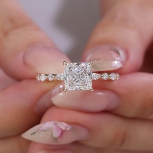Bague princesse en moissanite 3CT, or jaune 14 carats, style Art Déco, bague de fiançailles Milgrain, bague à griffes, bague de promesse, cadeau pour femme - Product Image 1
