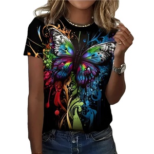 Art coloré T-shirt à motif de papillon coloré Personnalité à la mode Bas noir à manches courtes - Product Image 1