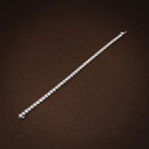 Pulsera de tenis de lujo con 25 diamantes redondos brillantes cultivados en laboratorio para mujer, certificada por IGI, oro de 14K, elegante para bodas y fiestas. - Product Image 3