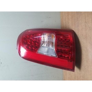 ชุดไฟท้ายขวา Rexton - รุ่นขวา Si 8360208C00 - Product Image 1