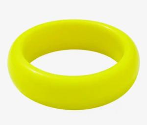 Brazalete de Resina Colorido de Primera Calidad para Mujer, Marca Shan India, Acabado Liso, Agradable al Tacto, Accesorio Moderno para Fiestas y Eventos Casuales - Product Image 1