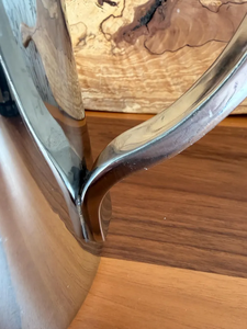 เหยือกโลหะดีไซน์สวยงามพร้อมฝาปิด สำหรับใช้ในครัวเรือน ทำด้วยมือ 100% เหยือกสแตนเลสคุณภาพสูงสำหรับใส่น้ำดื่ม มีจำหน่าย - Product Image 2