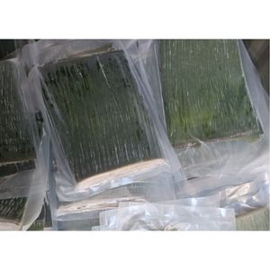 BEST-SELLER Feuilles de bananier vertes fraîches et surgelées durables, approvisionnement en vrac pour l'exportation, pour la cuisine des restaurants et les fêtes - Product Image 2