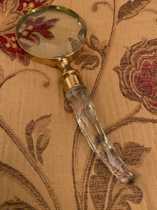Loupe de luxe en cristal avec poignée décorative, lentille de lecture vintage, accessoire de bureau élégant, cadeau de style antique - Product Image 3