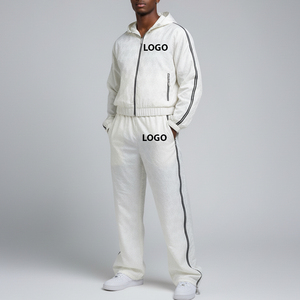 Conjunto Deportivo de Dos Piezas Personalizado al por Mayor, Traje Deportivo Ajustado de Invierno, Color Sólido, para Hombre - Product Image 1