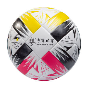 IRON MARK INDUSTRIES ลูกฟุตบอลระดับมืออาชีพยอดนิยมทั่วโลก น้ำหนักเบา สไตล์คลาสสิก หนังคุณภาพดี ทนทาน ดีไซน์แบบลามิเนต - Product Image 6