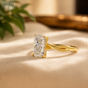 Bague de fiançailles pour femme en or jaune plaqué avec diamant taille radiant et moissanite classique, bande torsadée - Product Image 2