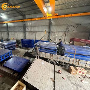 Niveleur de quai hydraulique de 6 tonnes avec alimentation de secours 3 kW pour centre logistique d'usine - Product Image 4