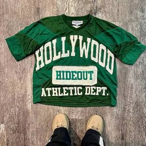 Camiseta Personalizada de Estilo Urbano con Hombros Caídos, 100% Algodón, Corte Regular para Hombre, Apliques Bordados, Transpirable y de Secado Rápido - Product Image 3