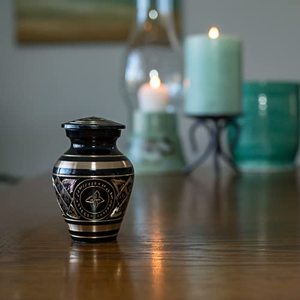 Decorative Brass <b>Keepsake</b> Ash Urn Funeral <b>Memorial</b> Container Featuring Refined Matte Finish And Artistic Exterior - Product Image 3