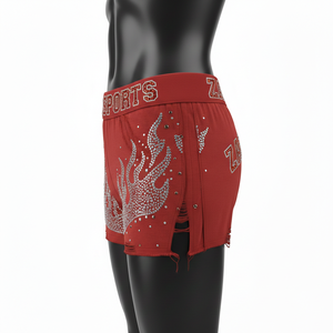 Shorts pour femmes en coton premium et élasthanne, doux et extensibles, avec logo personnalisé par transfert thermique rouge cristal. - Product Image 3