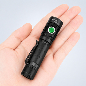 Linterna LED Portátil ZEROBEAM M5, 2100 Lúmenes, Recargable por USB Tipo C, IPX8, IK10, Modo Linterna, Alcance de 255m - Product Image 1