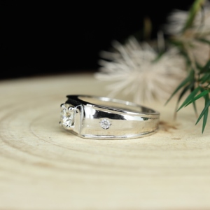 925 Sterling <b>Silver</b> Rhodium Plated <b>Men's</b> 1CT D Color VVS Moissanite Claw Setting <b>for</b> Certified Luxury Wedding Band Engagement - Product Image 4