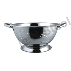 กระชอนสเตนเลสสตีลสำหรับผักวัสดุโลหะคลาสสิกสีแดงประกายสำหรับจัดเก็บผักใช้ได้ทุกวันแบบยุโรป - Product Image 1