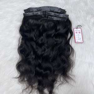 Vente en gros d'extensions de cheveux humains à pince sans couture invisible noire de qualité supérieure extension de cheveux à pince ondulée naturelle - Product Image 3