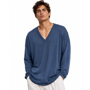 T-shirt à manches longues et col en V pour homme, coupe ample, 100% coton, vêtement décontracté, t-shirt léger pour homme, à porter au quotidien - Product Image 1