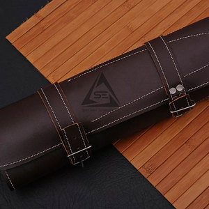 Juego de Cuchillos de Chef Damasco Hechos a Mano de Alta Calidad con Hojas de 67 Capas, Mangos de Madera Duraderos, para Diestros, Sostenibles, en Grandes Cantidades - Product Image 4