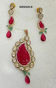Kundan <b>Ruby</b> Teardrop Pendant Set Indian Gold Plated Wedding Bridal <b>Necklace</b> and Earrings Jewelry Gift Trendy - Product Image 1