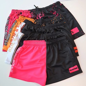 Shorts de sport unisexe en polyester respirant et anti-humidité à taille élastique avec imprimé camouflage tête de cochon personnalisé pour adultes - Product Image 6