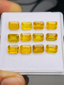 Saphir Jaune Naturel Taille Émeraude 9*7mm Qualité AAA Pierres Précieuses pour la Fabrication de Bijoux Superbe Lustre Prix Abordable - Product Image 1
