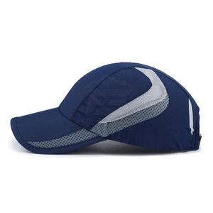 Casquette de baseball unisexe de qualité supérieure, confectionnée avec un tissu commun offrant respirabilité, confort et performance durable pour toutes les saisons - Product Image 3