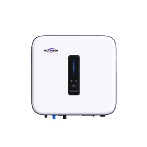 Onduleur hybride Master Series 3-6 kW à impulsion unique pour une collecte solaire rapide, performances fiables par tous les temps - Product Image 1