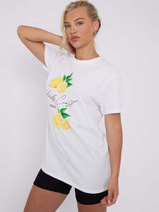 Camiseta Personalizada para Mujer, Estilo Casual, Poliéster/Algodón, Diseño Impreso DTG, Ropa Moderna para Mujer, Estilo Urbano - Product Image 3