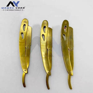 Navaja de Afeitar Profesional para Barbería, Navaja Recta de Plasma Dorada, con Bloqueo Oscilante, Desechable, de Acero Inoxidable, Metálica y Sostenible - Product Image 3