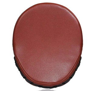 Mitaines de boxe personnalisées avec logo, en cuir véritable, légères, incurvées, pour l'entraînement des adultes - Product Image 3