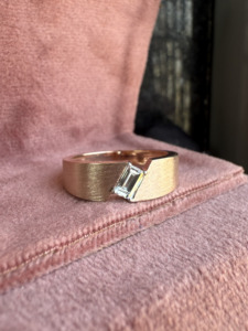 Synthetic Lab Grown Diamond Baguette Cut E Color IGI Certified Silver Plated <b>Rings</b> <b>Men</b> Luxury Jewelry 925 Silver 7.50g Occasion - Product Image 1
