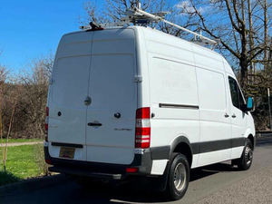 รถบรรทุก Freightliner Sprinter ปี 2014 มือสอง สภาพดี - Product Image 2