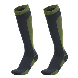 Chaussettes de compression respirantes, durables et antidérapantes pour l'extérieur avec logo sur le dessous pour les jeunes - Chaussettes de sport d'hiver (Nylon/Spandex) - Product Image 5