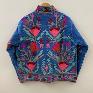 Veste en velours brodée de fleurs bohèmes, coupe-vent et respirante, manteau Suzani, manteau court en tricot d'hiver - Product Image 3