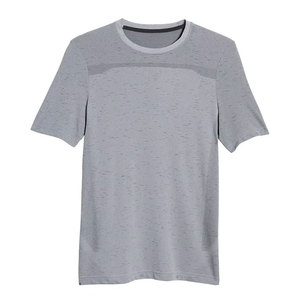 เสื้อยืดออกกำลังกายผู้ชายคุณภาพสูง พิมพ์ลายตามสั่ง ผ้าฝ้าย 100% คอกลม ไซส์ใหญ่ แห้งเร็ว เป็นมิตรกับสิ่งแวดล้อม ระบายอากาศได้ดี - Product Image 3