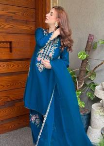 Ensemble élégant de haut, palazzo et dupatta, entièrement cousu et prêt à porter, pour les occasions spéciales, avec une texture riche, élégant pour l'automne et très accrocheur - Product Image 5