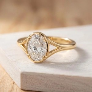 IGI Certified DEF Color VS VVS Clarity 10K 14K 18K Solid Gold Oval Cut Lab Grown Diamond Split Shank Wedding Ring Solitaire Ring - Product Image 1