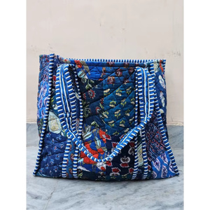 Bolso Tote de Algodón Hecho a Mano en India, Estilo Vintage de Verano, con Dos Asas, Único, Sostenible e Impermeable, de Rajasthan - Product Image 2
