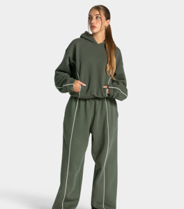 Sudadera con capucha de felpa extragrande y cómoda para mujer, con puños acanalados, bolsillos de forro polar, dobladillo recto, estilo holgado con parte delantera caída, estampada para invierno - Product Image 3