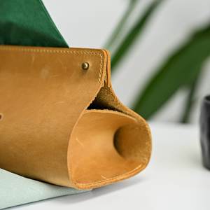 Supplier Genuine Leather Tissue Box Cover Luxury <b>Desk</b> Napkin Holder Case Commercial <b>Office</b> Paper Storage Button Closure - Product Image 5