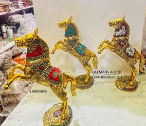 Cheval en métal avec des perles travail statues décoratives statues d'éléphant en métal avec travail de la pierre statue décorative en métal - Product Image 1