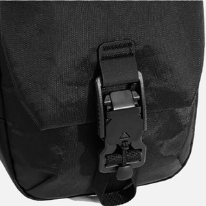 กระเป๋าคาดลำตัวอเนกประสงค์ทันสมัยสำหรับกิจกรรมกลางแจ้ง คุณภาพสูง กันน้ำ ผลิตจากโพลีเอสเตอร์ ดีไซน์แฟชั่น ผลิตในเวียดนาม - Product Image 3