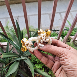 Anillos de Dedo Hechos a Mano con Perlas Ghungroo para Keertan, Pooja, Sunderkand Path, Ceremonia de Boda y Accesorios de Phera Nupcial para Mujeres - Product Image 3
