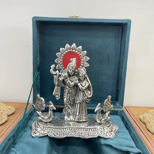 RADHA KRISHNA PLAQUÉ ARGENT AVEC PAON DÉCORATIF ET EMBALLAGE CADEAU - Product Image 2