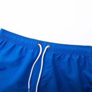 Shorts de bain à poches double face, vente en gros, prix abordable, couleurs unies et décorations, style uni, personnalisez votre logo de marque - Product Image 4