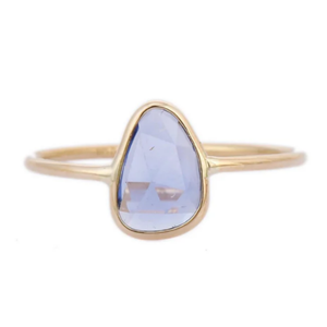 Anillo de Meditación Ovalado de Oro de 18K con Zafiro Azul e Incrustaciones Microinsertadas - Product Image 2