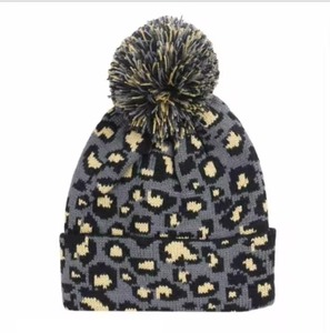 Nouveaux Bonnets d'Hiver en Pierres Précieuses Style Tendance, Bonnets Personnalisables avec Logo, Service OEM Disponible - Product Image 2