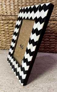 UNIVERSAL OVERSEAS Elegant Bone Inlay Modern <b>Black</b> & White Bone Table Top Bone Inlay Photo <b>Frame</b> Portable <b>Frame</b> By UO INDIA - Product Image 3