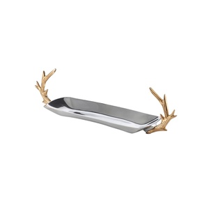 Aluminium <b>Serving</b> <b>Dish</b> with handgrip for Kitchenware Decor Silver Color Simple Design Aluminium <b>Serving</b> <b>Dish</b> with handgrip - Product Image 1