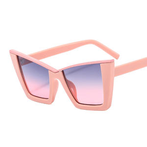 Gafas de Sol de Moda con Protección UV400, Estilo Ojo de Gato, Logotipo Personalizado, Gafas de Sol Modernas para Fotos Urbanas - Product Image 5